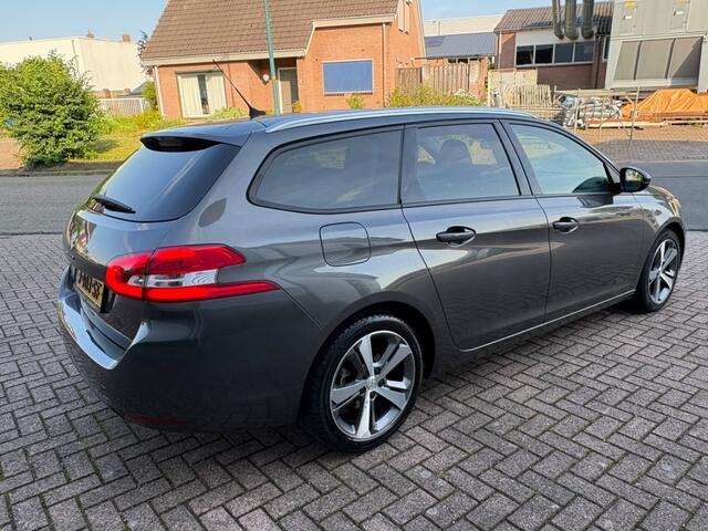 Peugeot 308 1.2 Allure Distributie V.V. Xenon Sensoren Velgen