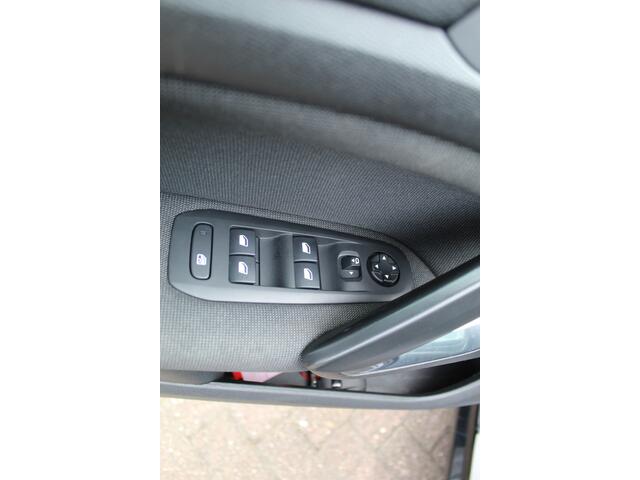 Peugeot 308 SW 1.2 Turbo 131 PK Blue Lease Allure Erg nette en goed onderhouden Peugeot 308 360 Camera, Navigatie, Clima, pdc, lmv