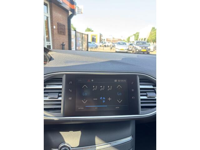 Peugeot 308 1.2 PureTech Allure |Dealer Onderhouden|2e eigenaar|