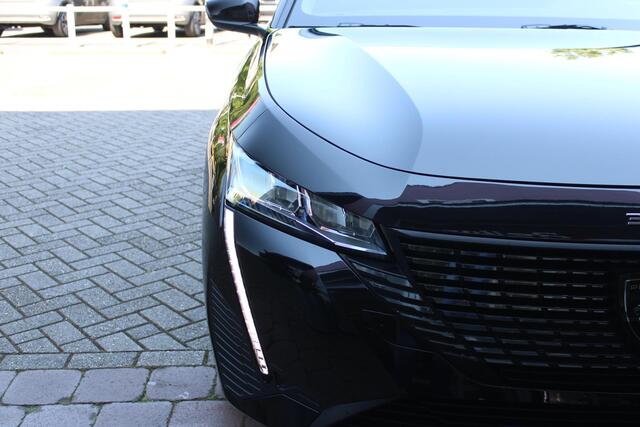 Peugeot 308 1.2 130PK AUTOMAAT ALLURE PACK BUSINESS | NAVIGATIE | DRAADLOZE APPLE CARPLAY/ANDROID AUTO | ACHTERUITRIJ CAMERA | KEYLESS ENTRY/START | LICHTMETALEN VELGEN 17" | DAB+ RADIO | ADAPTIVE CRUISE CONTROL | CLIMATE CONTROL |