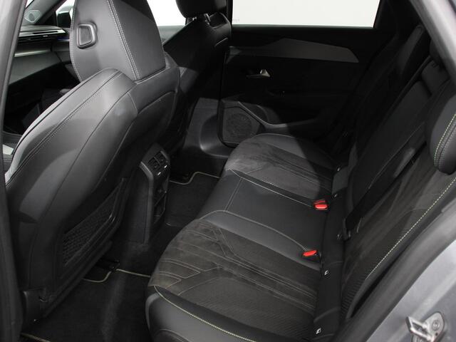 Peugeot 308 SW 1.6 Plug-in Hybrid 225 GT Navigatie Apple Carplay/Android Auto Camera Parkeersensoren Adaptive Cruise Control Stoelverwarming FULL LED Climate Control Virtual Cockpit Lichtmetalen velgen