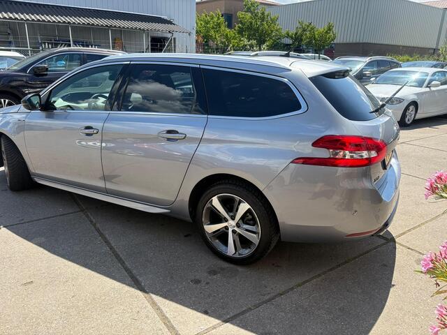 Peugeot 308 SW 1.2 PureTech GT-line Automaat, Clima, cruise, pano, massage, trekhaak Distributieriem is vervangen!