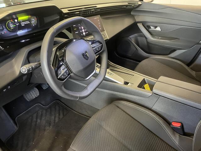 Peugeot 308 SW 1.6 PHEV 180pk Active Pack Business Navigatie Carplay PDC VA + Camera 17" LM Velgen Adaptive Cruise Control Full LED Virtual Cockpit