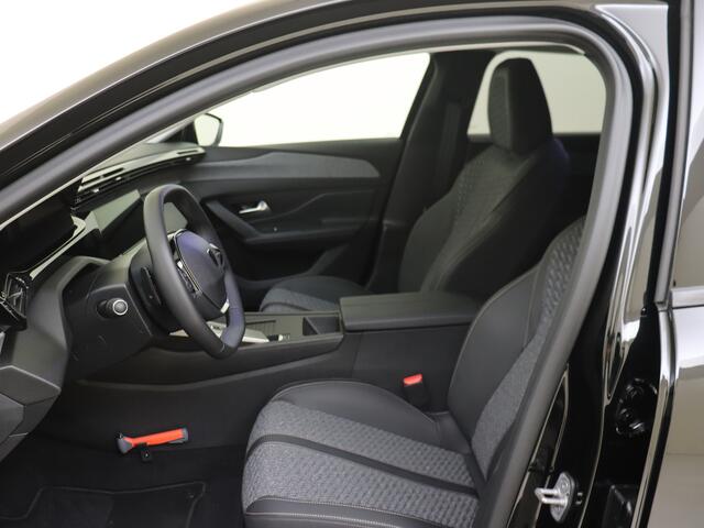 Peugeot 308 SW 1.2 Hybrid 145 e-DCS6 Allure Facelift Model & Super lage KM-stand !!!!!