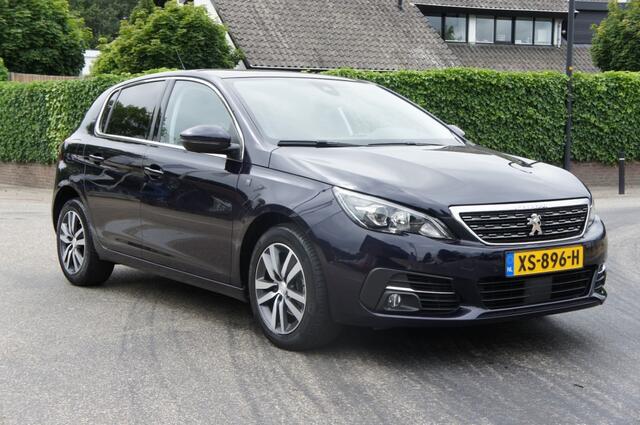 Peugeot 308 1.2 PURETECH TECHEDITION TREK/PANO/LEDER/CRUISEADAPTIEF/NAVI/CAM PERFECTE STAAT