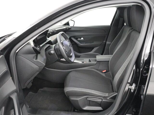 Peugeot 308 1.6 Plug-in Hybrid 180 Active Pack Business | SOH 94,6% | Navigatie | Carplay | Parkeerhulp | Climate control | Full LED | Cruise control | Bluetooth | PHEV