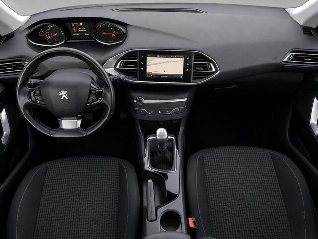 Peugeot 308 SW 1.2 PureTech Blue Lease Executive- Panoramadak, Carplay, Android Auto, Xenon Led, Lane Assist