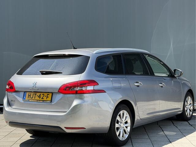 Peugeot 308 SW BWJ 2020 | 1.2T 111PK ACTIVE | CLIMA | NAVI | CARPLAY | CRUISE | LICHTMETAAL | PDC | PRIVACY GLASS |