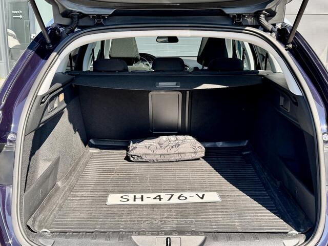 Peugeot 308 SW 1.2 Allure /131 PK NAP/ 1e eigenaar/ AUT/ Pano/ Trekhaak/ LED/ PDC/ Nieuwe Riem/ Lage KM/ Line assist
