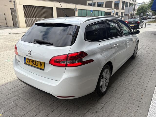 Peugeot 308 SW 1.2 P.T B Lease Executive NIEUWE DISTRIBUTIE.
