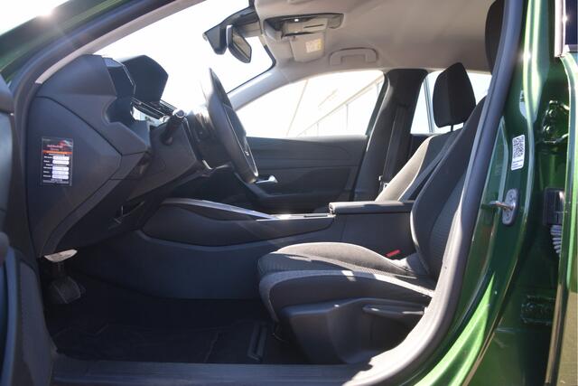 Peugeot 308 1.2 Hybrid 136 e-DCS6 Active Pack Business Carplay | DAB | Keyless | LMV | Clima | PDC | Bluetooth
