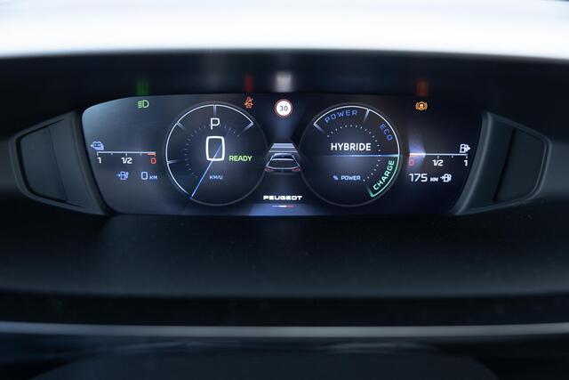 Peugeot 308 SW 1.6 HYbrid 180 Allure Pack Business | Achteruitrijcamera | Parkeersensoren | Cruise Control Adaptief | Dodehoekdetectie | Stoelverwarming | Lichtmetalen Velgen 17 inch | Navigatie | Apple Carplay | Android Auto | Plug-in Hybrid (PHEV)