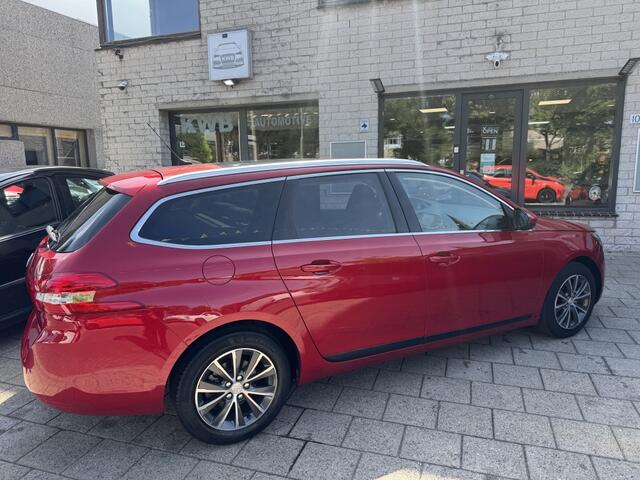 Peugeot 308 SW 1.2 PureTech Allure Pano Automaat NAP Distri VV