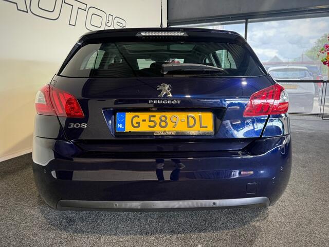 Peugeot 308 1.2 PURETECH ALLURE l NAP l CAMERA l NW DISTRI l CARPLAY l PANO l