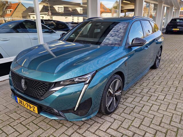 Peugeot 308 SW 1.2T 130pk Automaat GT | Climate & Adaptive Cruise Control | Navigatie | Camera | AppleCarplay/Android Auto |