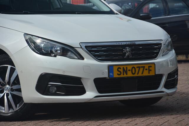 Peugeot 308 SW 2.0 BlueHDI Blue Lease Premium Nederlandse auto 2.0 HDI AUTOMAAT 99547 NAP laatste beurt bij 88118 met oa camera trekhaak pdc navigatie stoelverwarming panorama dak pdc getinte ramen trekgewicht 1400kg geremd