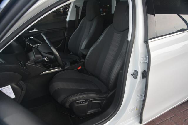 Peugeot 308 SW 2.0 BlueHDI Blue Lease Premium Nederlandse auto 2.0 HDI AUTOMAAT 99547 NAP laatste beurt bij 88118 met oa camera trekhaak pdc navigatie stoelverwarming panorama dak pdc getinte ramen trekgewicht 1400kg geremd