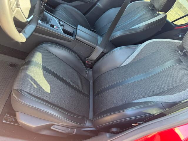 Peugeot 308 1.2 PureTech Allure B