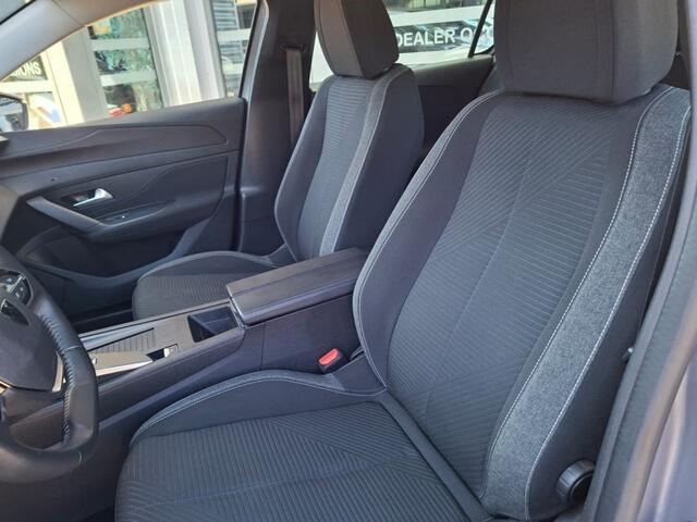 Peugeot 308 1.2 PT ACTIVE PACK 130PK AUTOMAAT AIRCO NAVI PDC.
