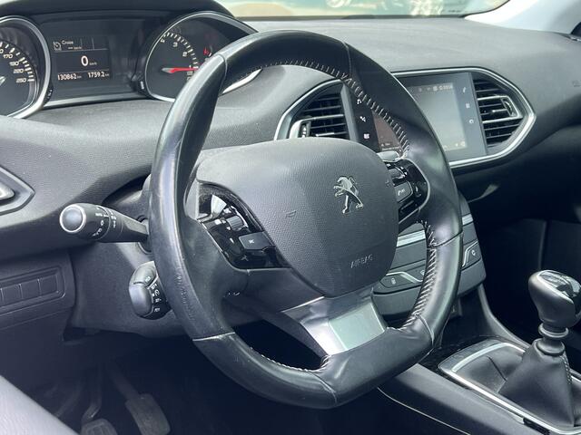 Peugeot 308 SW 1.2 PureTech Blue Lease Executive | Nieuw binnen | Trekhaak | RIJKLAAR
