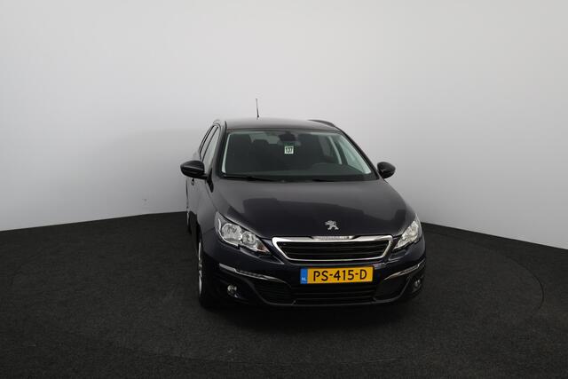 Peugeot 308 SW 1.2 PureTech Blue Lion /D-Riem Verv. 99.000KM! /Trekhaak! /Pano-Dak /DAB+! /Navi /Climat /Cruise /Elek. pakket /Bluetooth /Regensensor /LED Dagrijverl. /16"LMV /Extra getint glas /PDC V+A /Mistlampen /Isofix.