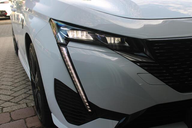 Peugeot 308 SW 1.2 Hybrid 145PK GT AUTOMAAT | PANORAMA SCHUIF/KANTEL DAK | AFNEEMBARE TREKHAAK | NAVIGATIE | SENSATION PACK: FOCAL HIFI SYSTEM (PREMIUM HIFI SYSTEEM MET 10 SPEAKERS)/DRAADLOZE TELEFOONLADER | 360° VISION & DRIVE ASSIST PLUS PACK: ACHTERUITRIJCAMERA 36