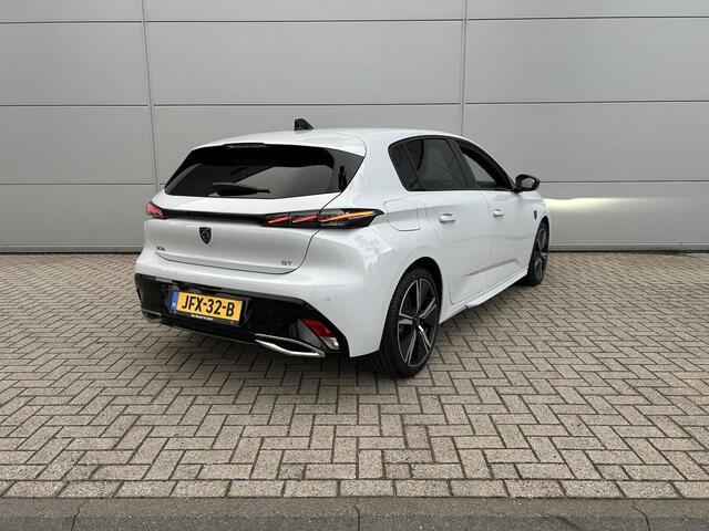Peugeot 308 1.2 Hybrid 145 e-DCS6 GT | 360 camera | Adaptieve Cruise Control | Navigatie | Apple Carplay/Android Auto | 3D Cockpit | DIRECT LEVERBAAR!!