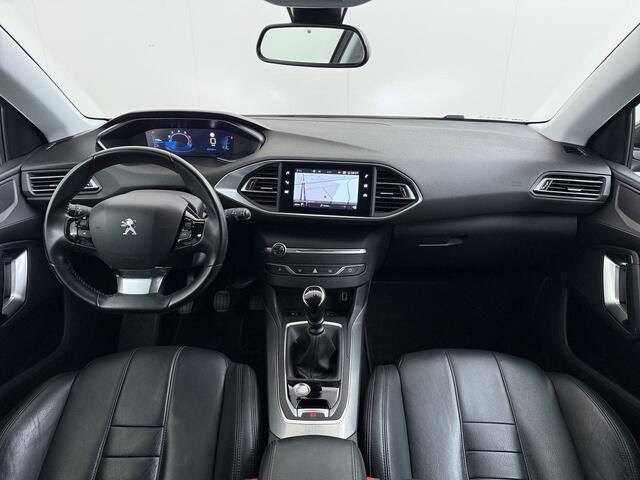 Peugeot 308 SW 1.2 PureTech Blue Lease Premium | Panoramadak | Navigatie | Stoelverwarming | Climate control