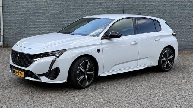 Peugeot 308 1.2 GT AUTOMAAT 18''LM 360 CAM 136PK NARDO