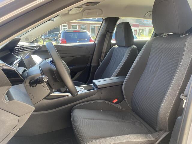Peugeot 308 SW 1.2 PureTech Active Pack Business | Climate & Cruise Control | AppleCarplay/Android Auto | Navigatie |
