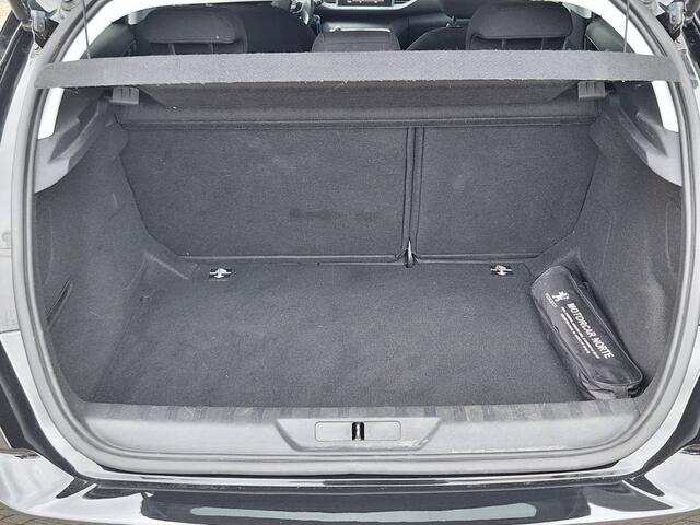 Peugeot 308 GT-line 130PK