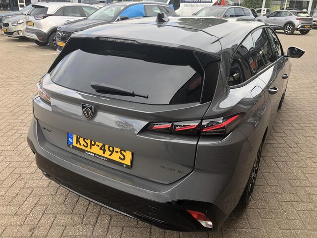 Peugeot 308 SW 1.6 Plug-in Hybrid 195 Allure 195pk | Rondom Camera | Stoel - Stuurverwarming | Trekhaak | Climate Control | Apple Carplay - Android Auto | Keyless Start