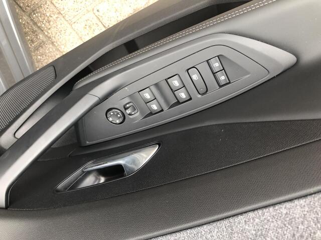 Peugeot 308 SW 1.6 Plug-in Hybrid 195 Allure 195pk | Rondom Camera | Stoel - Stuurverwarming | Trekhaak | Climate Control | Apple Carplay - Android Auto | Keyless Start
