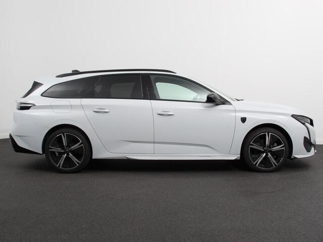 Peugeot 308 1.2 PureTech 130pk GT Automaat Climate control Adaptive cruise control Parkeersensoren Achteruitrijcamera Navigatie Voorstoelen verwarmd LED Apple Carplay/ Android Auto