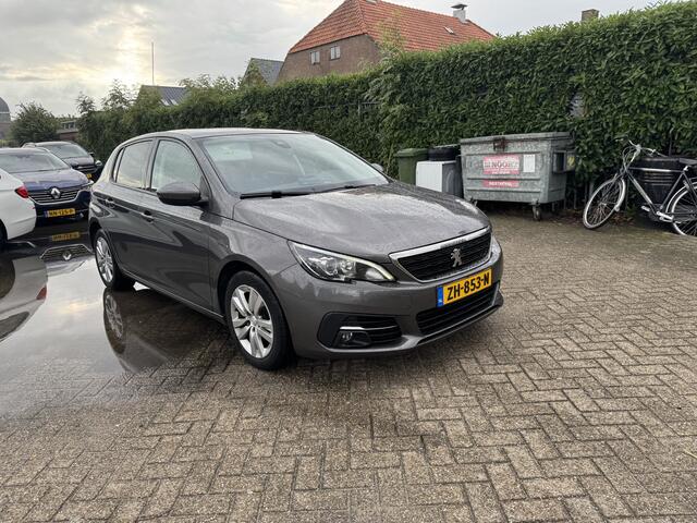 Peugeot 308 PureTech Blue Lease Executive 2019