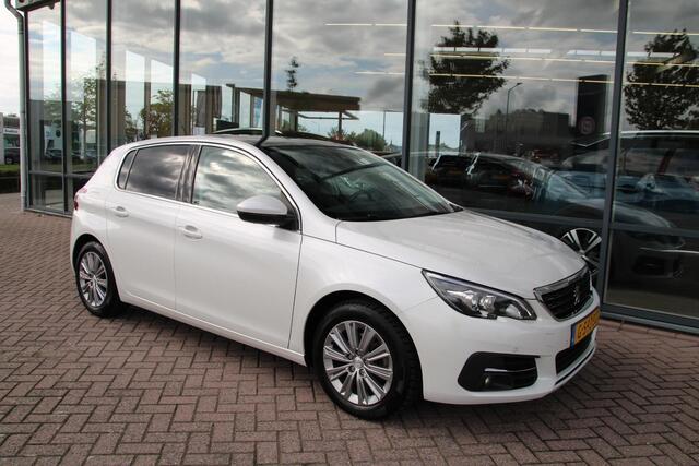 Peugeot 308 1.2 PureTech 130pk Allure Airco Navi Carplay Panoramadak 50.926km Nieuwstaat