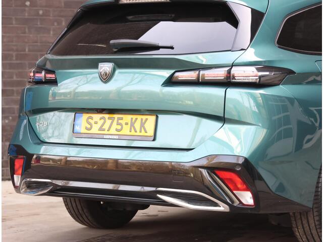Peugeot 308 130pk Allure Pack | Dodehoekdetectie | Camera | Stoelverwarming | LEER/Stof | Navigatie | AUTOMAAT