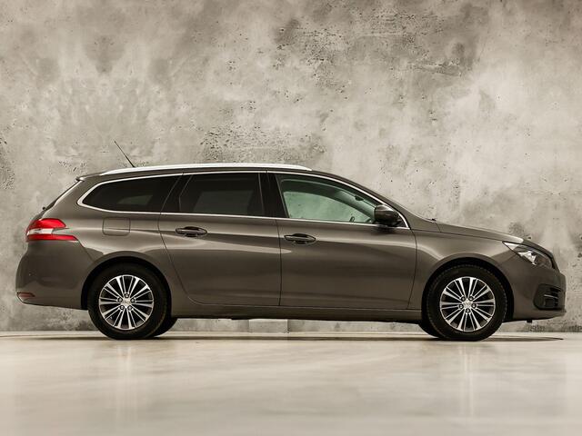 Peugeot 308 SW 1.2 PureTech Allure Sport (VIRTUAL COCKPIT, APPLE CARPLAY, GROOT NAVI, 360 CAMERA, SPORTSTOELEN, LEDER/ALCANTARA, ADAPTIVE CRUISE, NIEUWSTAAT)