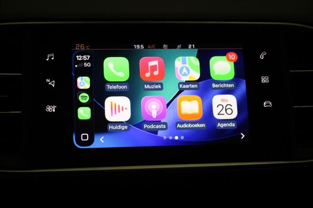 Peugeot 308 SW 1.2 PureTech Executive - Panorama, Carplay, Trekhaak
