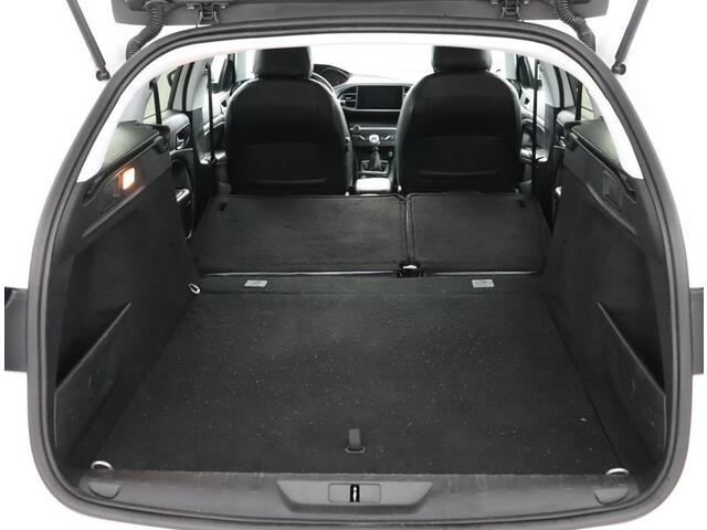 Peugeot 308 SW 1.2 PureTech Blue Lease Active|NAP|Leder|D-riemVV| |Carplay