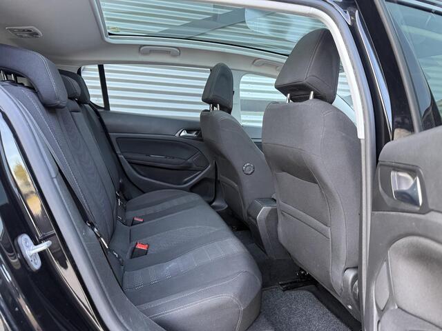 Peugeot 308 1.2 PureTech Blue Lease Premium Pano|Clima|Cruise|Trekhaak|PDC|Elek ramen|Lm velgen|D-riem vv in 2024|APK tot 09-2027 – foto 8