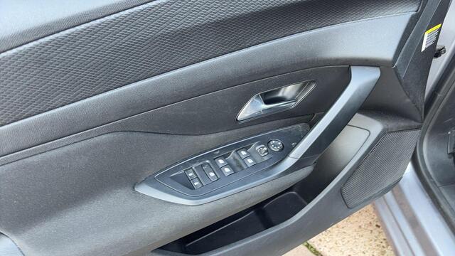 Peugeot 308 SW 1.2 PureTech Active Pack Business FULL LED / CAMERA / CARPLAY / NAVI / CLIMA / PDC / BLUETOOTH / CRUISE / NL-AUTO – foto 5
