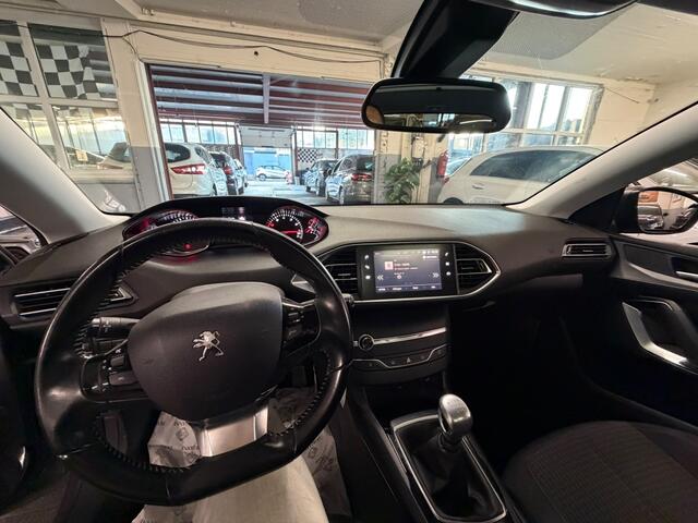Peugeot 308 1.2 PureT.*NAP*PANO*NAVI*LED*2018 – foto 10