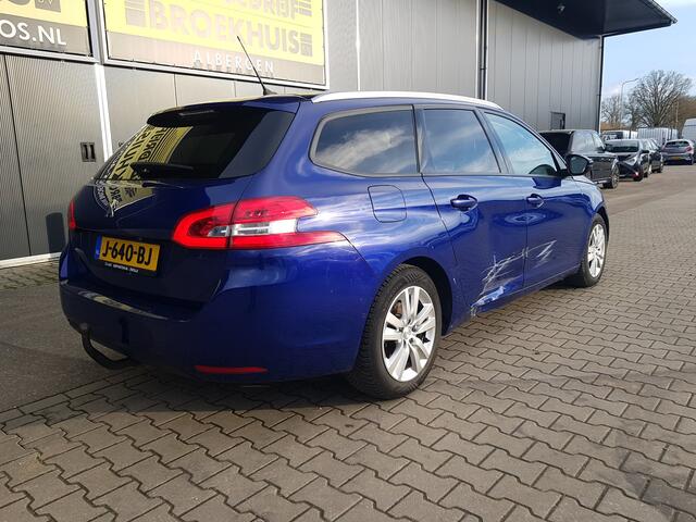 Peugeot 308 SW 1.2 PureTech Blue Lease Executive – foto 8