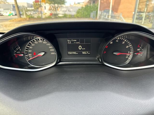 Peugeot 308 SW 1.2 PureTech Blue Lease Executive PANO-TREKHAAK-CLIMA-LED – foto 10