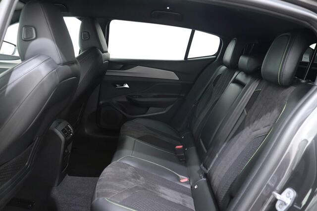Peugeot 408 1.6 HYBRID GT 225PK EAT8 | Navi | El. achterklep | Camera