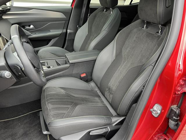 Peugeot 408 5-deurs GT 1.6 HYbrid PHEV 180pk EAT8 AUTOMAAT | TREKHAAK | SCHUIF/KANTELDAK | NIGHTVISION | ELEKTRISCHE A.KLEP | ALCANTARA