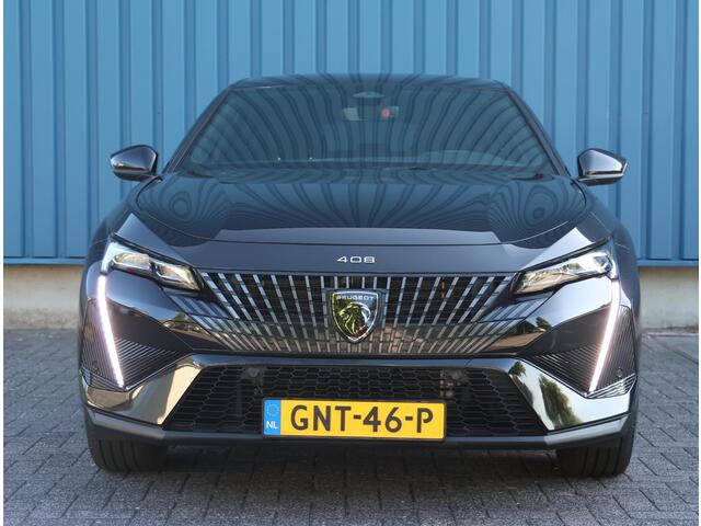 Peugeot 408 1.2 Hybrid 136PK e-DCS6 GT | AUTOMAAT | AppleCarplay/AndroidAuto | Navigatie | Achteruitrijcamera | Parkeersensoren | Alcantara/Leer | FULL LED | Keyless Entry/Start | Adaptieve Cruise Control | Privacy Glass |