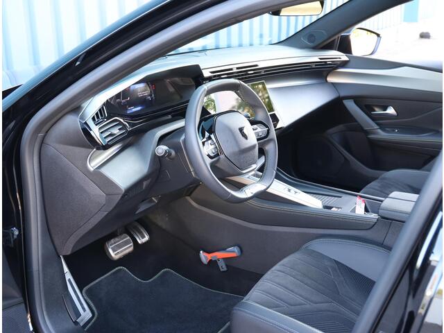 Peugeot 408 1.2 Hybrid 136PK e-DCS6 GT | AUTOMAAT | AppleCarplay/AndroidAuto | Navigatie | Achteruitrijcamera | Parkeersensoren | Alcantara/Leer | FULL LED | Keyless Entry/Start | Adaptieve Cruise Control | Privacy Glass |