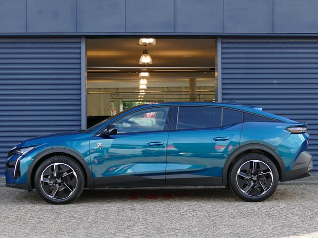 Peugeot 408 1.2 Hybrid 145 e-DCS6 GT | NIEUW | Uit voorraad leverbaar! | 360° Camera | Matrix LED | Alcantara pakket | Stoelverwarming | Memory | Keyless | Elektrische achterklep | 19'' LM velgen